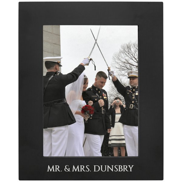 5" x 7" Black Aluminum Photo Frame - Black